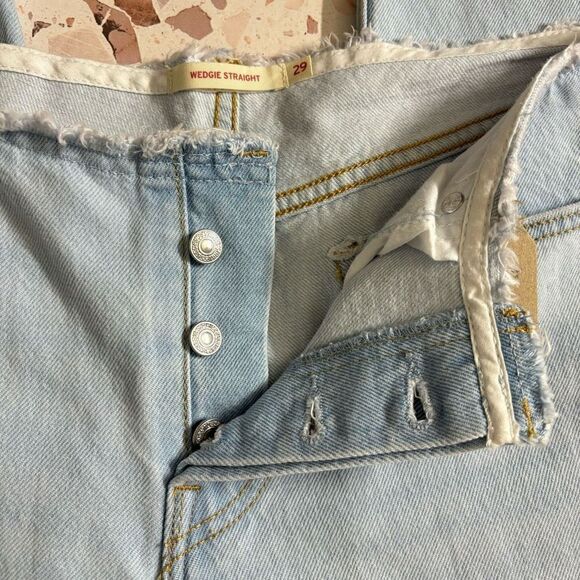 Levi’s Wedgie Straight Ripped Waistband Jeans light indigo destructed blue new - Picture 7 of 14